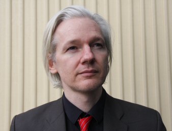 Assange2010.jpg (14378 bytes)
